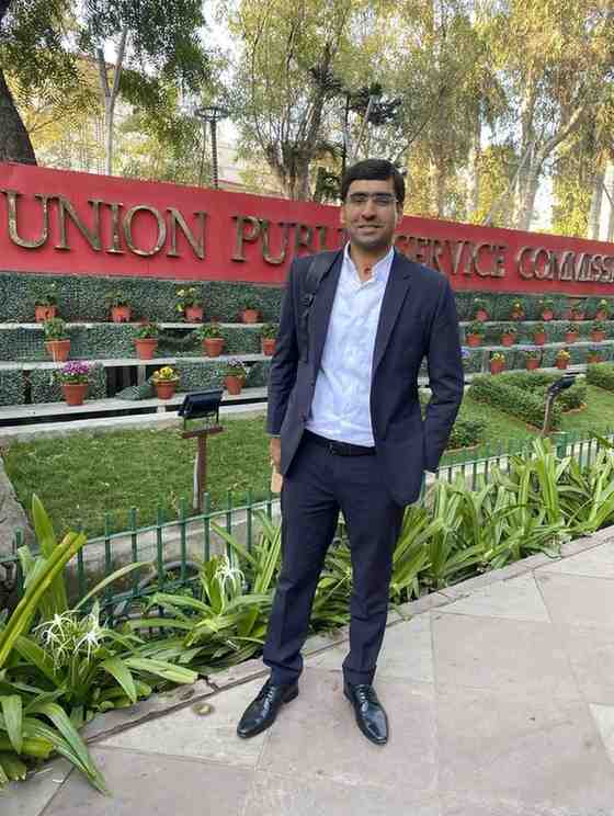 दिव्यांशु